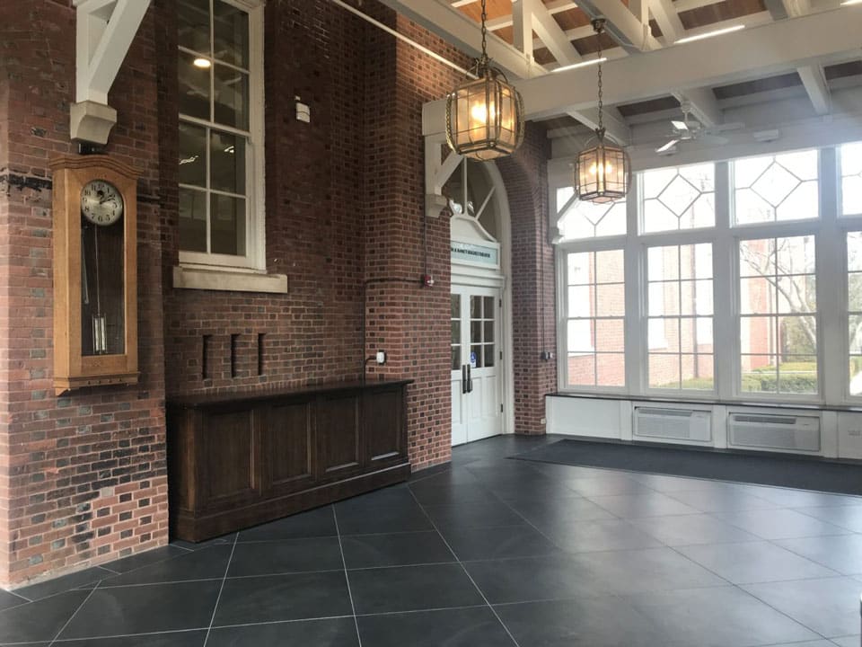 Gorton Center Glore Solarium